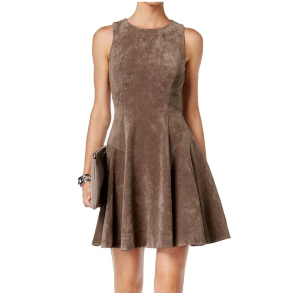 🌟NEW🌟Ivanka Trump | brown dress